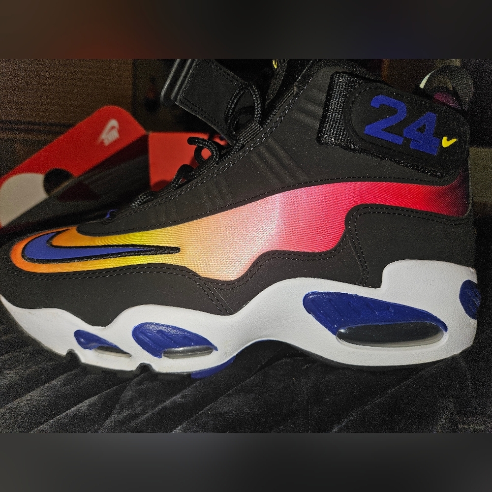 Air Griffey Max 1 Size 8.5 Men